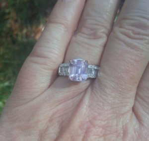 light_pink_sapphire1.jpg light_pink_sapphire1.jpg