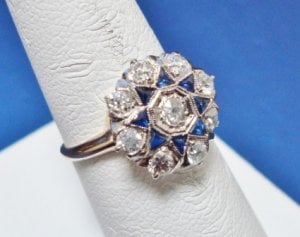 8_seller_pic_of_flower_ring.jpg