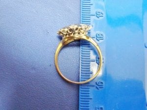 10_seller_pic_of_flower_ring.jpg