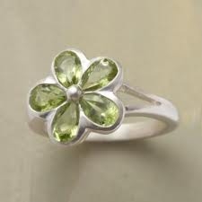bezeled-daisy_ring.jpg