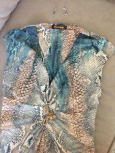 bg_dress.jpg