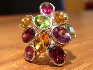 multi_stone_ring_1_1.jpg