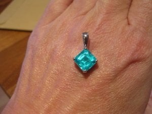 tourmaline_pendant_1.jpg