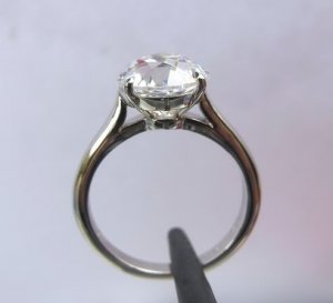 838845721_0.jpg