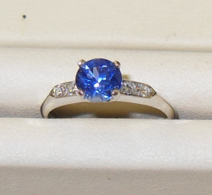 antique_blue_sapphire.png