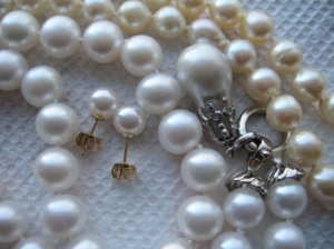 pearls_3877.jpg