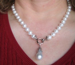 pearlnecklace_3881.jpg