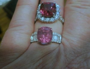 indoors_next_to_apricot_spinel.jpg