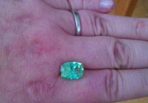 lisa_s_green_tourmaline_inside_6.jpg