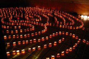 coal-harbour-labyrinth1.jpg