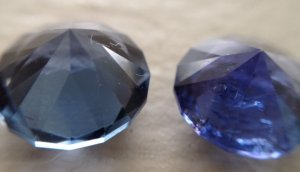 sapphire_v_spinel2.jpg sapphire_v_spinel2.jpg