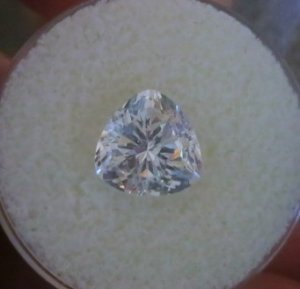 trillion_zircon.jpg trillion_zircon.jpg