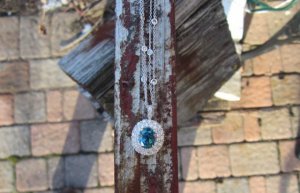 cmsbluezirconpendant04.jpg cmsbluezirconpendant04.jpg