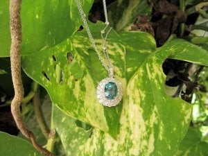 cmsbluezirconpendant09.jpg