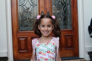 halle_first_day_of_kindergarten_aug_2012.jpg
