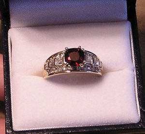 Moms Ring 005.JPG