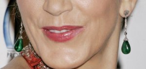48587felicity44jn.jpg