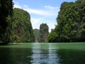 phuket.jpg