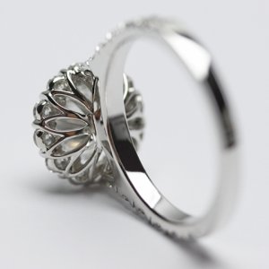 custom-halo-diamond-engagement-ring-in-platinum-by-whiteflash_32767_basket1.jpg