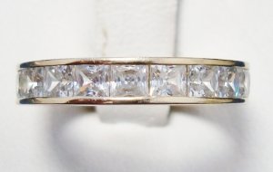 cz_wedding_band_from_estatewholesale_on_ebay_-_copy.jpg