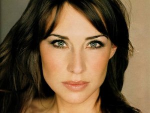 claire-forlani-27.jpg