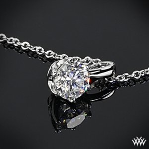 6-prong-diamond-pendant-in-platinum-for-whiteflash_34535_f.jpg