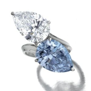 blue_white_diamond_bypass_ring_close_up.jpg