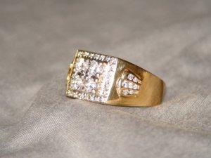 round_diamond_and_yg_3.jpg