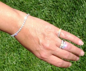 bracelet_0.jpg