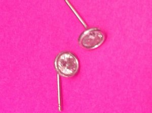 wonky_earrings_1.jpg