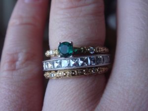 french_stack_wgreen_stone_1.jpg