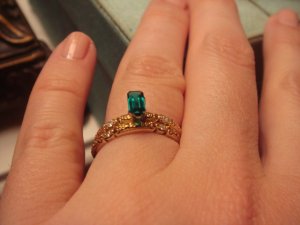 emerald_incandescent_2.jpg