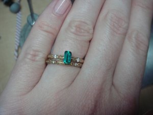 emerald_fluorescent.jpg