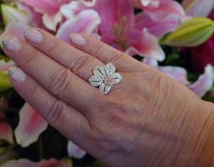 orchid_ring_hand_photo_1.jpg