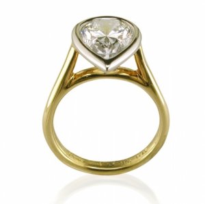 halo-pear-wht-800.jpg