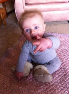 six_months_old_sitting_up.jpg six_months_old_sitting_up.jpg