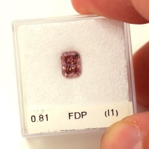 fancy-deep-pink-argyle-radiant-diamond-55992.jpg