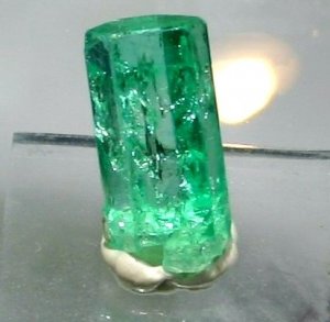 emerald02.jpg