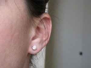 earshot897.jpg earshot897.jpg