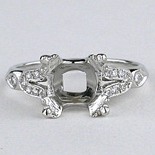 tulip shaped setting.jpg