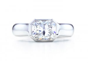lucida_bezel_tiffanys.jpg
