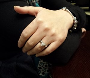 blingsethand.jpg