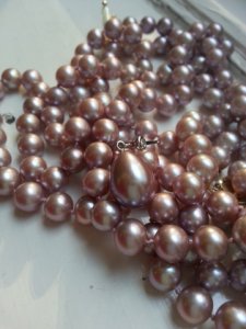 lavender_drop_earrings_with_lavender_triple_strand__2_0.jpg