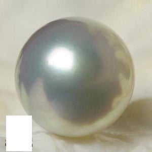 silverywhitesspearlx.jpg