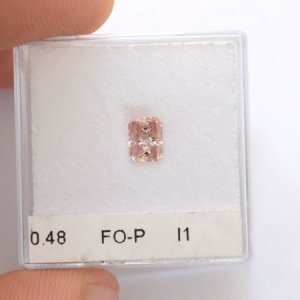 fancy-pink-argyle-radiant-diamond-66117.jpg