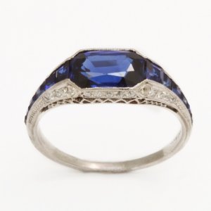 sapphire_mystery_ring.jpg sapphire_mystery_ring.jpg