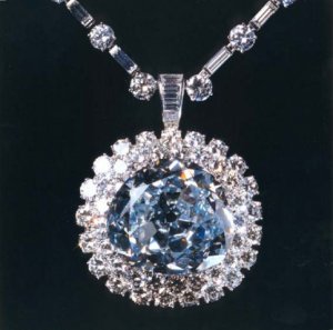 famousdiamondidol_seye.jpg