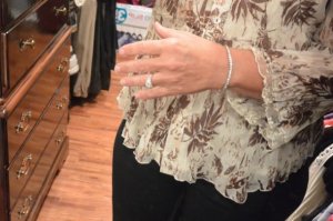 cmsdiamondbracelet23.jpg