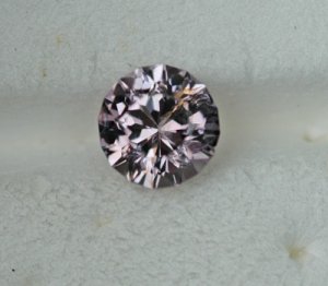 grey_pink_spinel.jpg