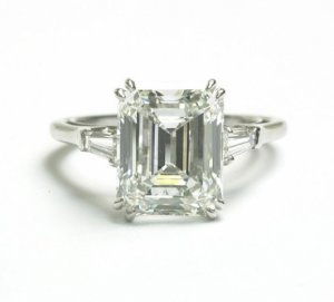 front_view_spaced_prongs.jpg front_view_spaced_prongs.jpg